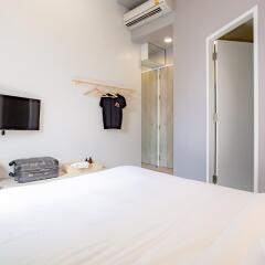 Nornyaowarat Hostel Бангкок сейф в номере