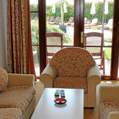 Отель Helena VIP Villas and Suites Болгария, Солнечный берег - отзывы, цены и фото номеров - забронировать отель Helena VIP Villas and Suites онлайн комната для гостей