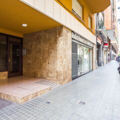 Отель Sweet Inn Apartments - Fira Sants Испания, Барселона - отзывы, цены и фото номеров - забронировать отель Sweet Inn Apartments - Fira Sants онлайн вид на фасад