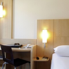 Отель ibis Nice Centre Gare удобства в номере фото 2