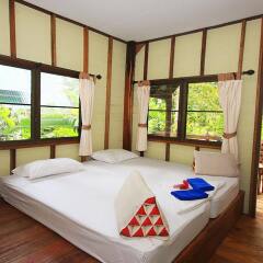Отель Aonang Cliff View Resort сейф в номере