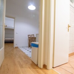Отель Tolstov-Hotels Large Central Apartment Германия, Дюссельдорф - отзывы, цены и фото номеров - забронировать отель Tolstov-Hotels Large Central Apartment онлайн комната для гостей