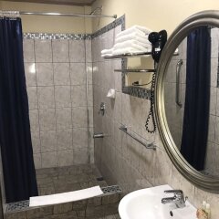 Airport Suites Hotel in Piarco, Trinidad and Tobago from 88$, photos, reviews - zenhotels.com bathroom photo 3