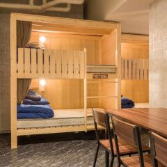 Отель 81's Inn Nakasu Фукуока комната для гостей фото 4