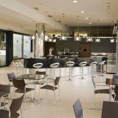 Conilsol Hotel y Aptos гостиничный бар