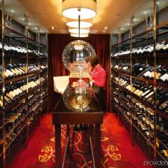 Отель Sofitel Legend Metropole Hanoi развлечения