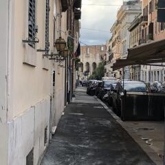 Отель Residenza Giulia al Colosseo
