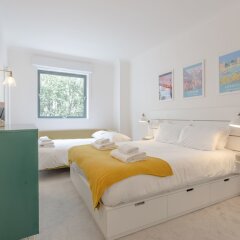 Отель Central London 1 Bedroom Flat With Spa Access Великобритания, Лондон - отзывы, цены и фото номеров - забронировать отель Central London 1 Bedroom Flat With Spa Access онлайн комната для гостей