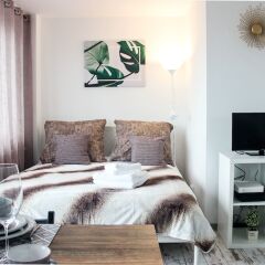 Отель Sunny City Center Apartment Польша, Варшава - отзывы, цены и фото номеров - забронировать отель Sunny City Center Apartment онлайн комната для гостей фото 4