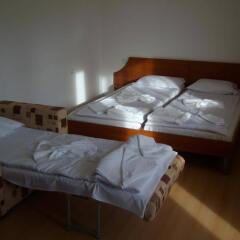 Отель Marianas Guesthouse Болгария, Аврен - отзывы, цены и фото номеров - забронировать отель Marianas Guesthouse онлайн комната для гостей фото 5