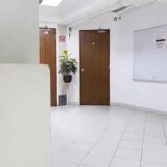 MKS Backpackers Hostel - Cuff Road интерьер отеля