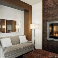 Sheraton Cavalier Saskatoon Hotel комната для гостей