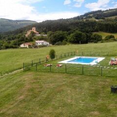 Отель Posada el Campo бассейн