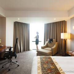 Отель Crowne Plaza West Hanoi комната для гостей фото 2