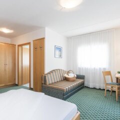 Saldur Small Active Hotel Злудерно комната для гостей фото 4