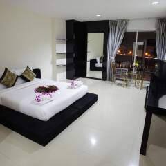 Отель Lars-Lita Residence комната для гостей