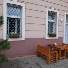 Отель Prague Getaway Homes Rehorova Прага вид на фасад