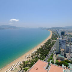 Апартаменты Sunrise Ocean View Apartment пляж