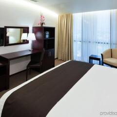 Holiday Inn Hotel & Suites Medica Sur Мехико комната для гостей фото 5