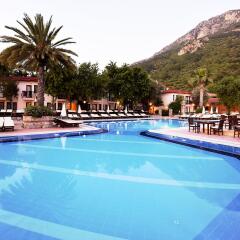 Отель Liberty Hotels Oludeniz бассейн фото 2
