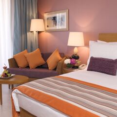 Отель Movenpick Resort & Spa Tala Bay Aqaba комната для гостей