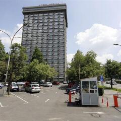 Hotel Srbija парковка