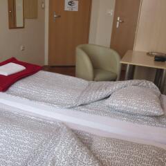 Отель Hostel Euro-Room Польша, Краков - отзывы, цены и фото номеров - забронировать отель Hostel Euro-Room онлайн комната для гостей