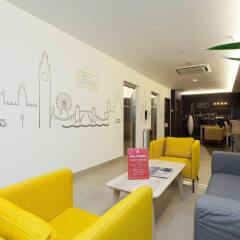 Отель Zen Rooms Jalan Cheras Kuala Lumpur Малайзия, Куала-Лумпур - отзывы, цены и фото номеров - забронировать отель Zen Rooms Jalan Cheras Kuala Lumpur онлайн комната для гостей