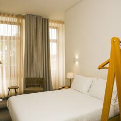 Отель Bo - Alvares Cabral Guest House Порту комната для гостей фото 3