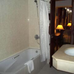 Отель Orient Guest House ванная