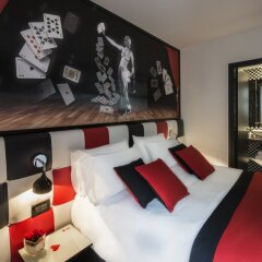 Hotel Splendor Elysees сейф в номере
