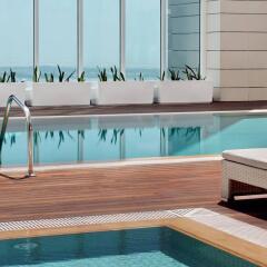 Marriott Hotel Downtown, Abu Dhabi бассейн фото 2
