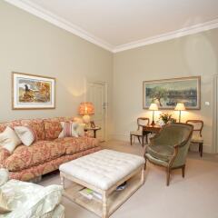 Отель A Place Like Home - Elegant flat in South Kensington Великобритания, Лондон - отзывы, цены и фото номеров - забронировать отель A Place Like Home - Elegant flat in South Kensington онлайн комната для гостей фото 5
