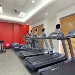 Отель Embassy Suites by Hilton Convention Center Las Vegas США, Лас-Вегас - отзывы, цены и фото номеров - забронировать отель Embassy Suites by Hilton Convention Center Las Vegas онлайн фитнесс-зал фото 2