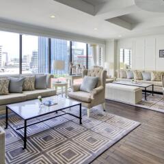 Cape House Hotel and Serviced Apartments Бангкок