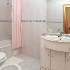 Отель Apartamentos Turisticos Jardins Da Rocha ванная фото 2