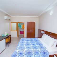 Monarch Hotel in Accra, Ghana from 122$, photos, reviews - zenhotels.com guestroom photo 2