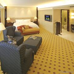 Отель Crowne Plaza Hotel & Suites Landmark Shenzhen Китай, Шэньчжэнь - отзывы, цены и фото номеров - забронировать отель Crowne Plaza Hotel & Suites Landmark Shenzhen онлайн комната для гостей
