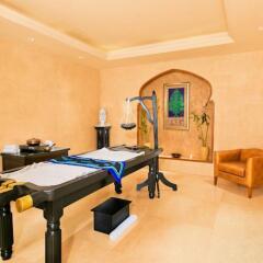 Отель The Lalit Jaipur спа