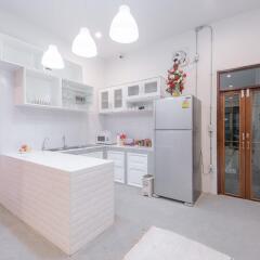 Tiny Taladnoi Hostel Бангкок в номере