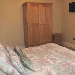 Отель Wordsworth House сейф в номере