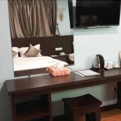 Hotel San Taw Win удобства в номере фото 2