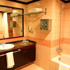 Arcadia Hotel Apartments ванная