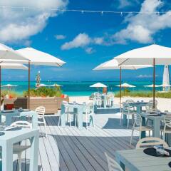Отель Beach House Turks and Caicos бассейн