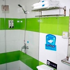 Отель 7 Days Inn Chongqing University Town Xijie Pedestrian Street Branch ванная