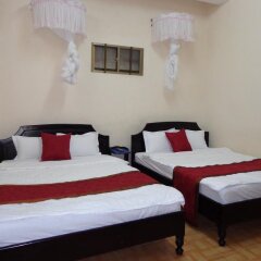Отель Phuong Tung Guesthouse Далат комната для гостей фото 4