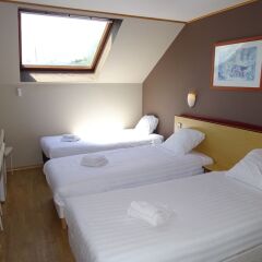 Отель Value Stay Bruges Бельгия, Брюгге - 1 отзыв об отеле, цены и фото номеров - забронировать отель Value Stay Bruges онлайн комната для гостей фото 5