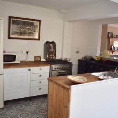 Отель 4 Bedroom House Near Seven Dials интерьер отеля