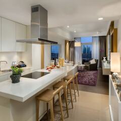 Отель Beach Rotana Residences в номере фото 2