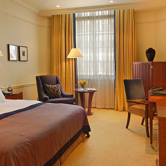 Отель The Langham, London удобства в номере фото 2